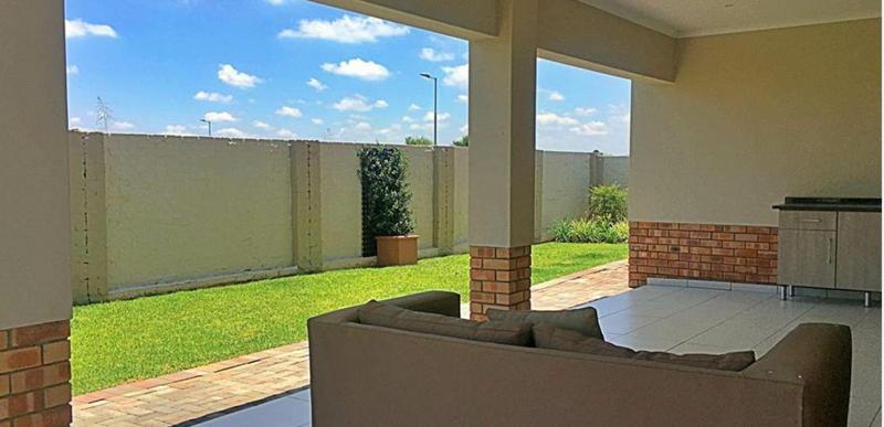 3 Bedroom Property for Sale in Waterkloof East North West